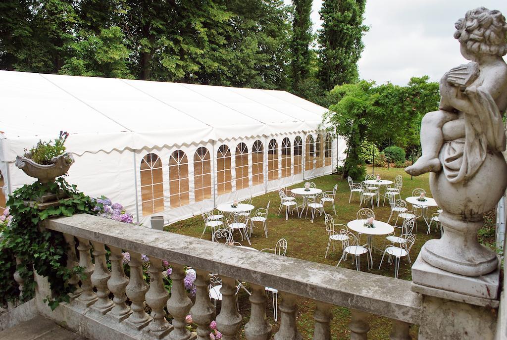 Château "Le Castel des Anges" Bed & Breakfast Wailly-Beaucamp Exterior foto